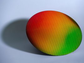 Vylepšil Intel proces 18A, nebo jen vysílá zmatené signály?