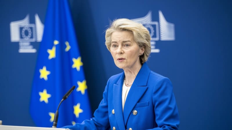 Další tlak na Rusko: EU o půl roku prodlouží sankce. Maďarsko odmítlo podpořit Ukrajinu