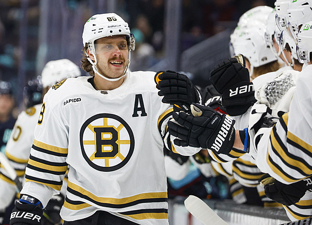 Pastrňák boduje nejen na ledě. Má nejlepší přezdívku v NHL, vyniká i módou