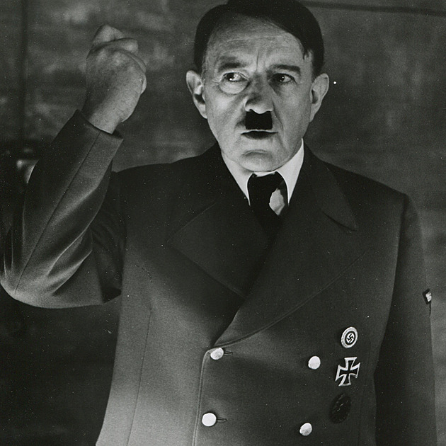 TELEVIZIONÁŘ: Hitlera chtěl ztvárnit pravdivě, jinak nemá smysl ho hrát