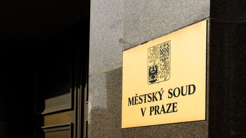 Zvrat v případu smrti řidičky v Praze. Soud osvobodil cyklistu, který s ní měl konflikt