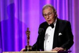 Zemřel legendární skladatel Lalo Schifrin. Napsal hudbu pro Mission Impossible nebo Tři tenory