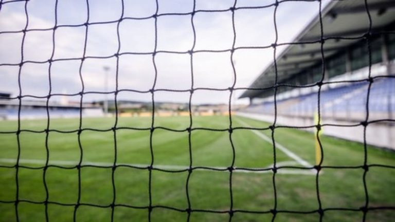 Španělský fotbal v černém: Zemřel obránce Zeben. Po nehodě upadl do kómatu a už se neprobral