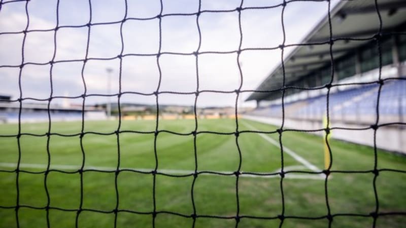 Španělský fotbal v černém: Zemřel obránce Zeben. Po nehodě upadl do kómatu a už se neprobral