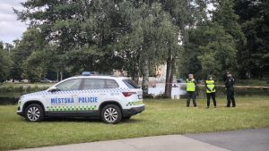 Tragický konec pátrání? V Budějovicích vyplavila řeka tělo, může jít o pohřešovanou dívku