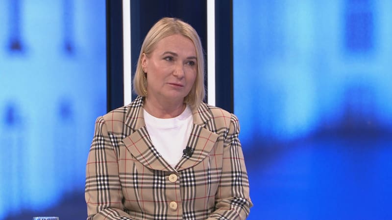 Černochová: Více na obranu? Obejdeme se bez vyšších daní. Promluvila o povinné vojně