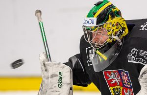 Věřím, že mám šanci. Málek o NHL, hořkém konci ve Finsku a fandění fotbalistům