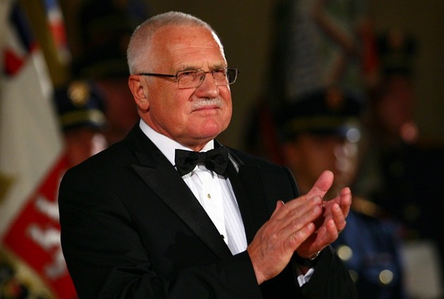 Klaus předčil Pavla. Průzkum zjišťoval, kdo byl podle Čechů nejlepším prezidentem