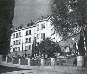 Stvůry gestapa: smrt si sadisticky užívali. Jejich kostry slouží jako pomůcky k výuce