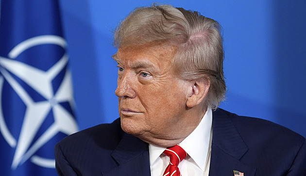 Trump zruší sankce uvalené na Sýrii. Chce jí napomoci v cestě ke stabilizaci