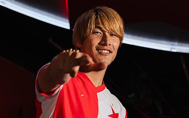 Čtvrtý Japonec v lize. Slavia vítá Hašioku z Lutonu: Její fanoušky sleduju každý den