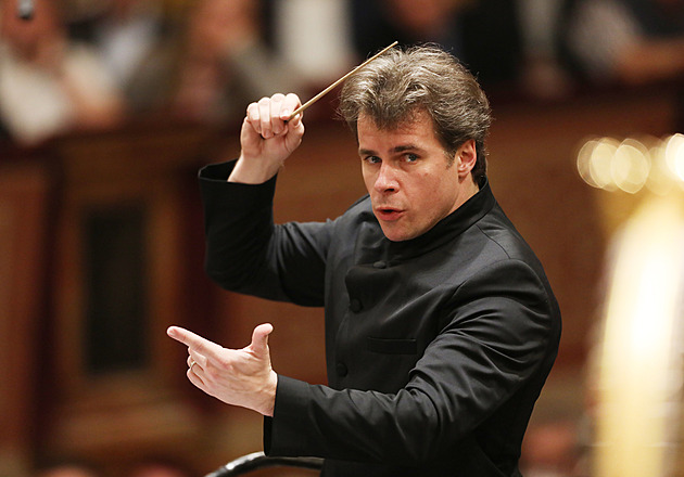 Šéfem České filharmonie bude Jakub Hrůša. Byčkova nahradí za tři roky