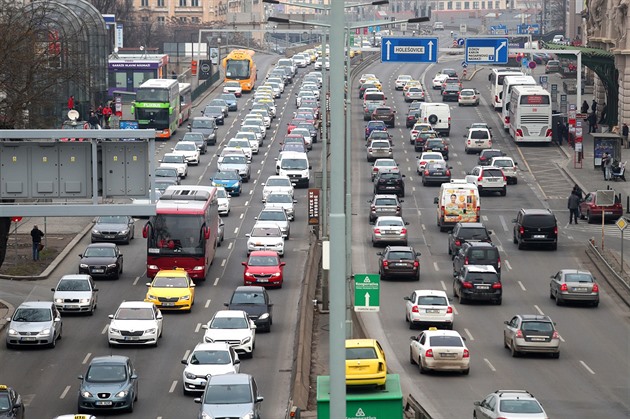 Nadměrný hluk z dopravy ovlivňuje každého pátého Evropana, říká zpráva