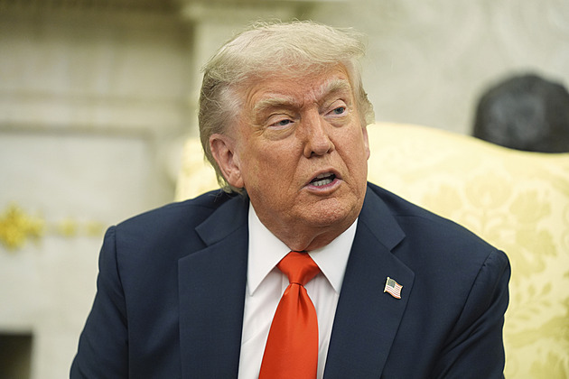 Trumpova vláda podala žalobu na Los Angeles. Vadí ji, že chrání migranty