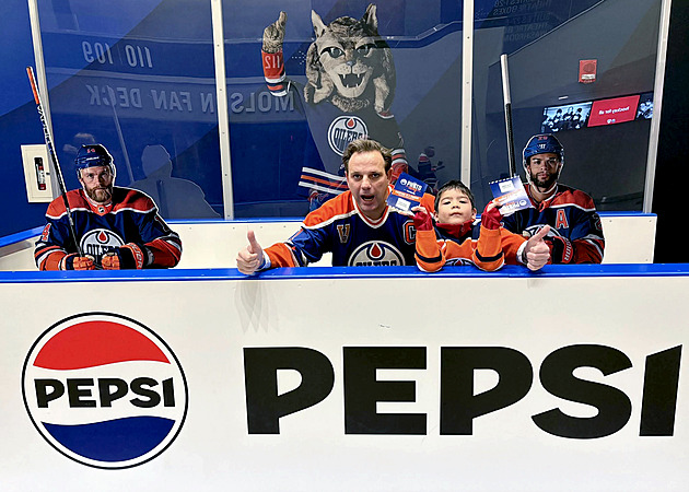 Fanoušek Oilers z Travelling Jagrs píše pro iDNES: McDavid jednou Jágra překoná