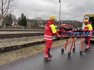 U Třince srazil vlak člověka, provoz ve směru na Slovensko kolaboval