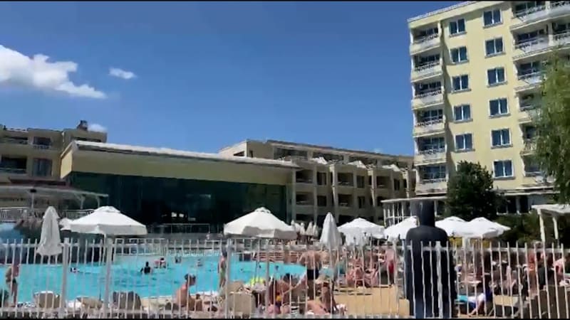 Vražda Češky v Bulharsku se stala v luxusním hotelu. Jen pár kroků od pláže, líčí reportérka