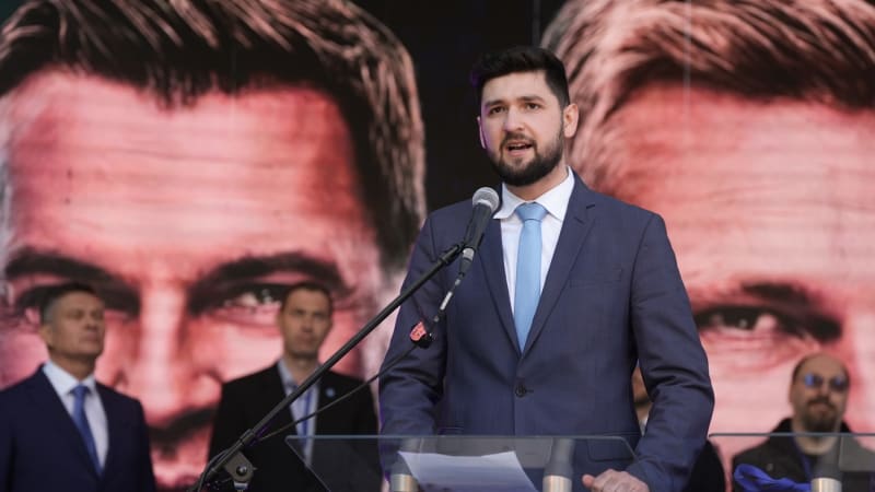 Motorista Gregor: S Babišem povládnou komunisté, nebo my. Popsal Turkovo „morální vykoupení“