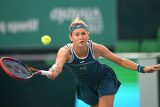 Bouzková s parťačkou ovládla v Eastbourne finále čtyřhry, v kariéře slaví šestý deblový titul