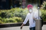 Česká města nejsou na vlny veder připravena. Kropí ulice a instalují pítka, plán chystá jen Praha