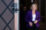 Zastupitel Herman neuspěl s dovoláním. Musel se omluvit hejtmance Peckové