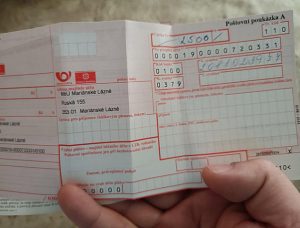Drahá poctivost. Bývalý starosta sám oznámil, že parkoval na invalidech