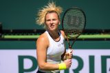 Siniaková v Londýně porazila olympijskou vítězku Zheng. Postupuje i Krejčíková, naopak Muchová končí